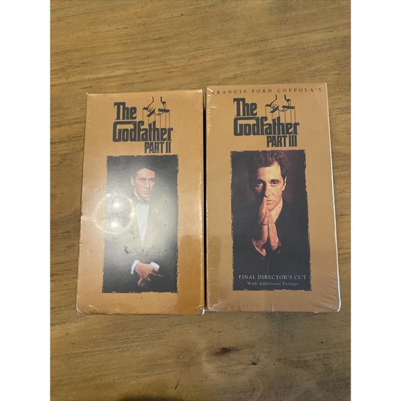 THE GODFATHER PART II And III VHS, FINAL DIRECTORS CUT W/ ADDITIONAL FOOTAGE - Picture 1 of 5